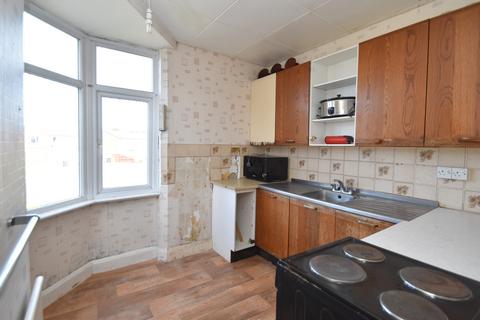 18 Castleton Boulevard, Skegness, PE25 2TX