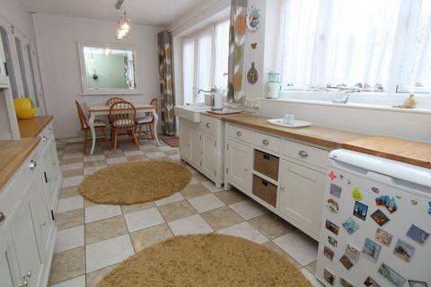 undefined, Wavell Road, Brierley Hill DY5