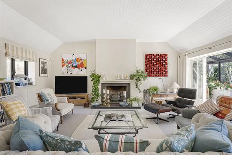 4 bedroom semi-detached house for sale, Stopham Road, Pulborough, West Sussex, RH20