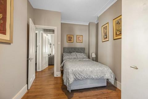 2 bedroom flat for sale, Macfarlane Road, Shepherds Bush
