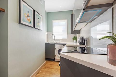 2 bedroom flat for sale, Macfarlane Road, Shepherds Bush