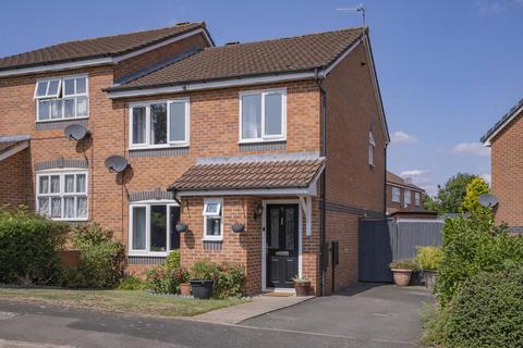 3 bedroom semi-detached house for sale, Russell Close, Malvern, WR14