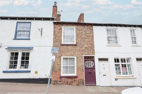 2 bedroom terraced house for sale, Allhallowgate, Ripon