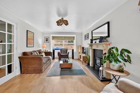 4 bedroom detached house for sale, Dovecot Close, Wheldrake, York