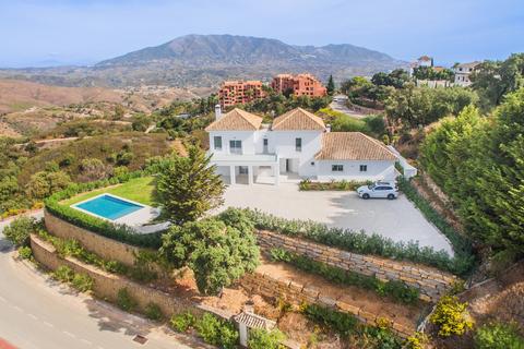 4 bedroom villa, La Mairena