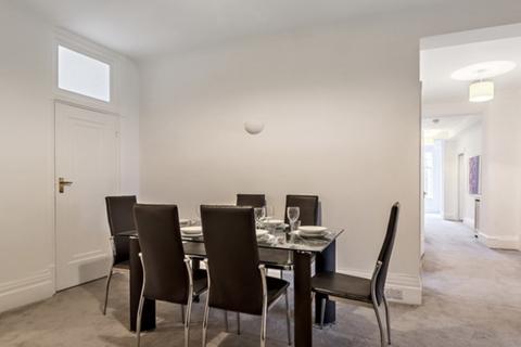 5 bedroom apartment to rent, St Johns Wood, London