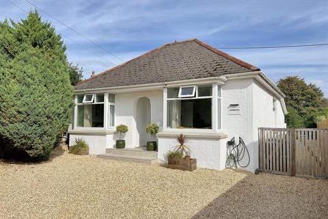 Annesleys Forth Coth, Carnon Downs, Truro, TR3 6HH
