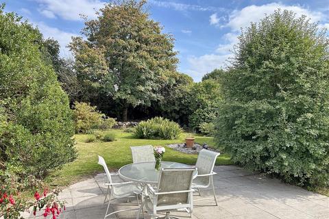 Annesleys Forth Coth, Carnon Downs, Truro, TR3 6HH