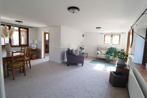 undefined, HARLESTON