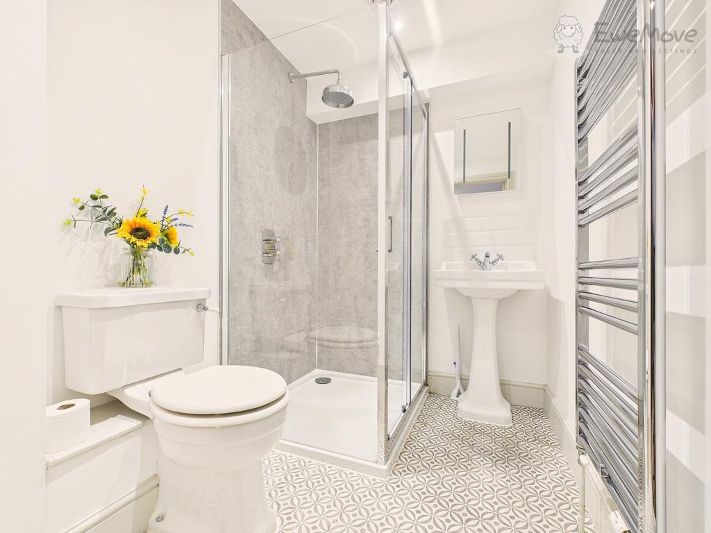 Cam03640 g0 pr0060 still005