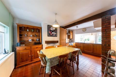 undefined, Brookside, Frodsham WA6