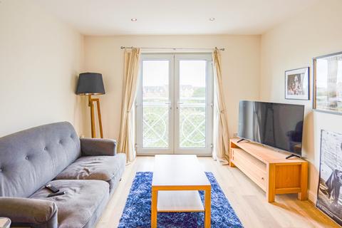 2 bedroom flat for sale, Thelwall New Road, Grappenhall WA4