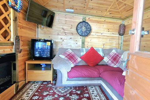 3 bedroom detached house for sale, Hexham Gardens, Moorside, Consett, DH8
