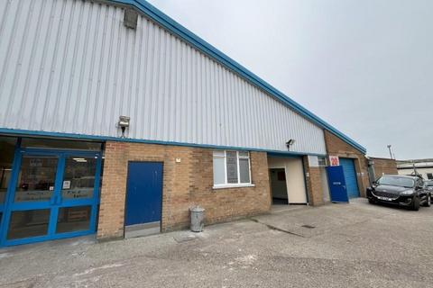 Warehouse to rent, Wharfedale Rd Ipswich IP1 4JP