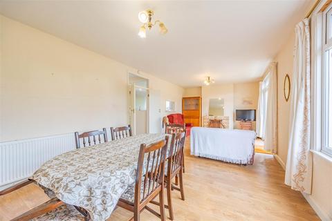 51 Arlington Road, Southend-on-sea, SS2 4UN