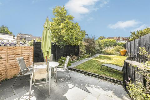 5 Sunbury Road, Sutton, SM3 9AR