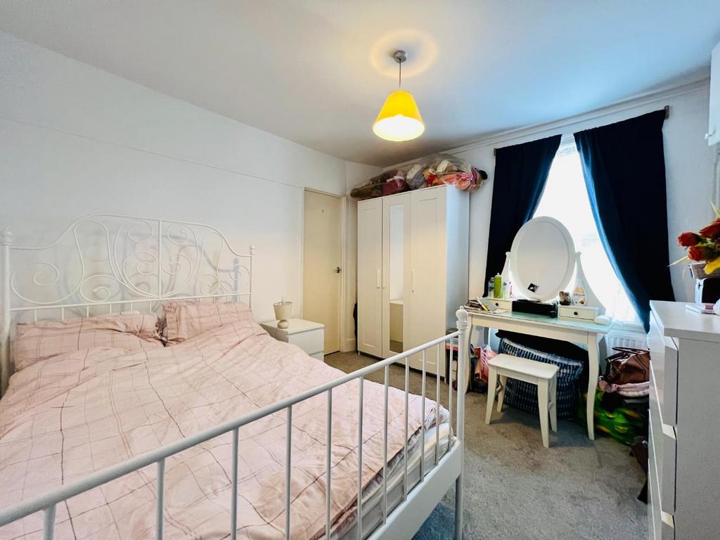 Bedroom.jpeg