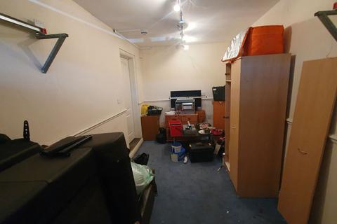 26 Ingles Drive, Worcester, WR2 5HR