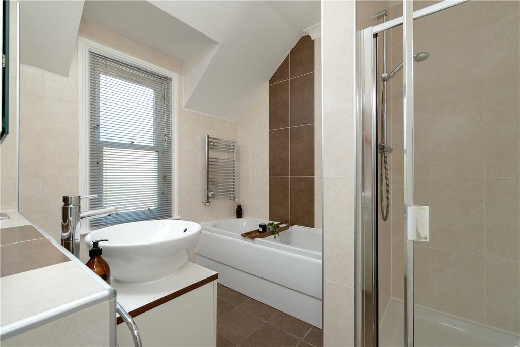 Ensuite Bathroom