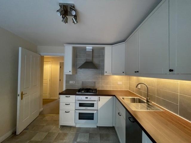 Kitchen To Door