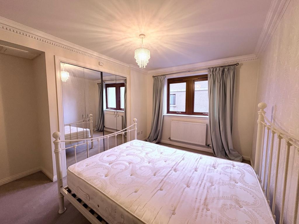 Master Bedroom 1