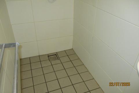 Studio to rent, Bath Street, Huddersfield HD1