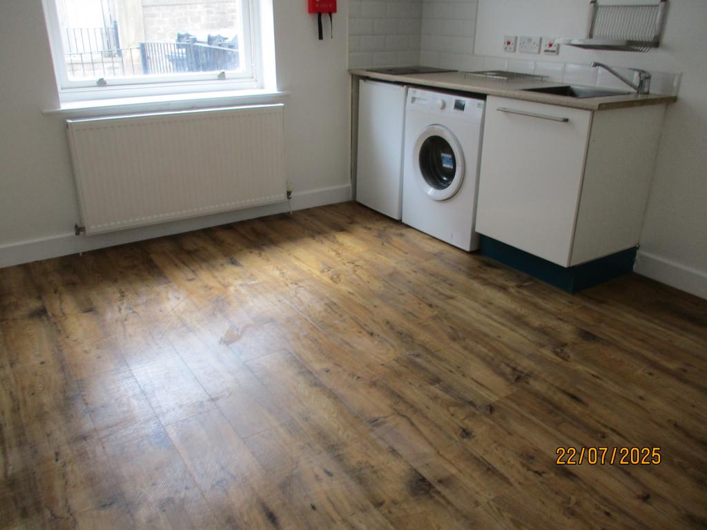 Lounge kitchen