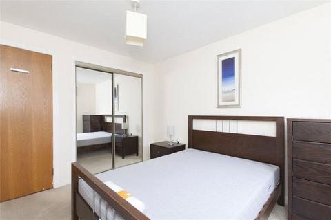 2 bedroom flat to rent, Timber Bush, The Shore, Edinburgh, EH6