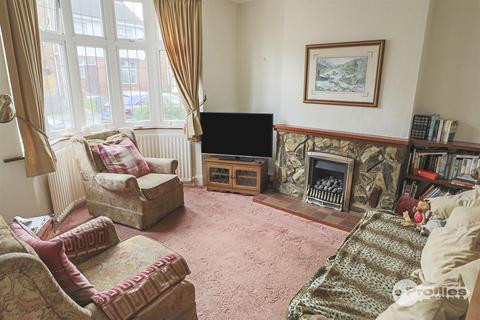 undefined, Trinity Vicarage Road, Hinckley