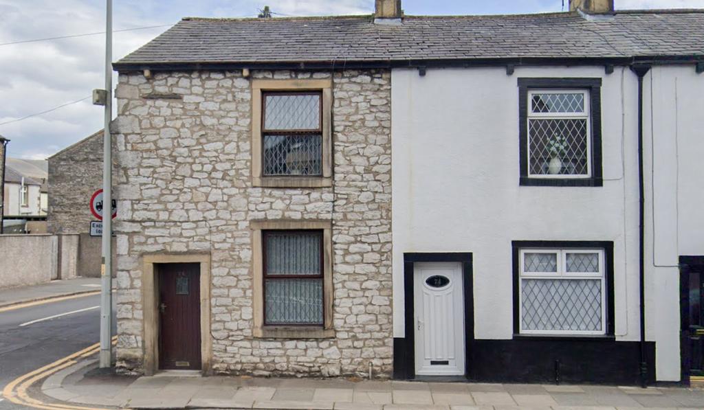 Waterloo Clitheroe Waterloo Road, Clitheroe BB7 2 bed end of terrace house for sale - £95,000