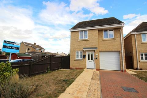 3 bedroom detached house for sale, Lakeside Gardens, Coates PE7