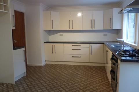 3 bedroom mews to rent, Lochmaddy Close, Hazel Grove, Stockport, SK7