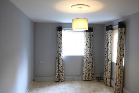 3 bedroom mews to rent, Lochmaddy Close, Hazel Grove, Stockport, SK7