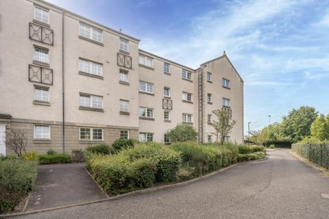 8/6 Grandfield, Edinburgh, EH6 4TJ