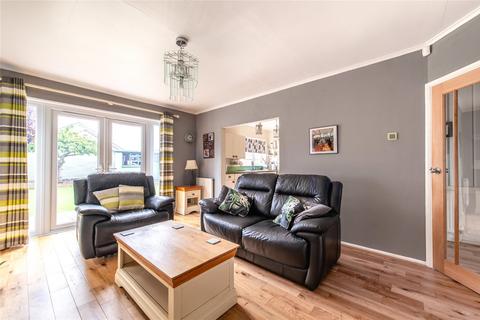 25 First Avenue, Northfleet, Gravesend, DA11 8DJ