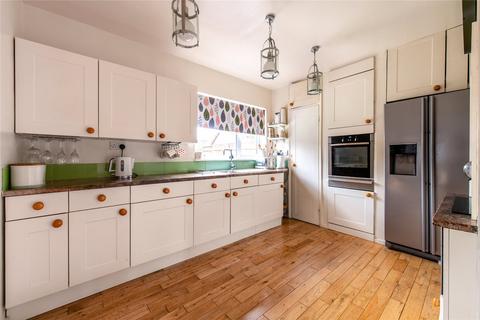 25 First Avenue, Northfleet, Gravesend, DA11 8DJ