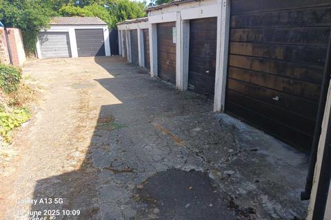undefined, Second Avenue, Gillingham ME7