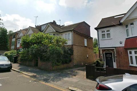 undefined, Castlebar Park, London W5