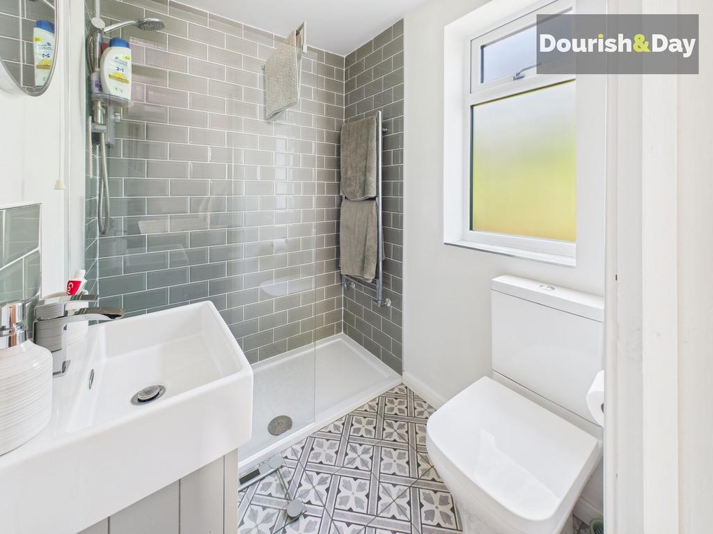 Bedroom 1 En-Suite
