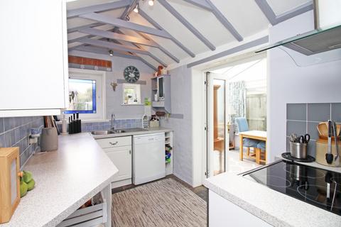 3 bedroom semi-detached house for sale, Inver Road, Bispham, Blackpool, FY2