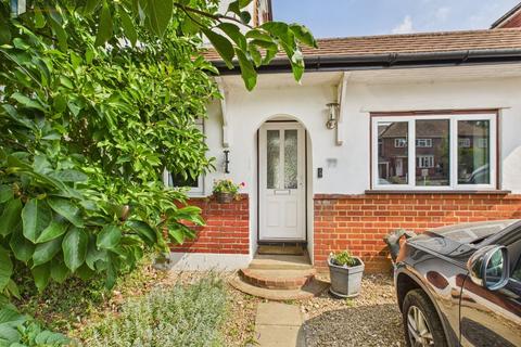 undefined, Coulsdon CR5