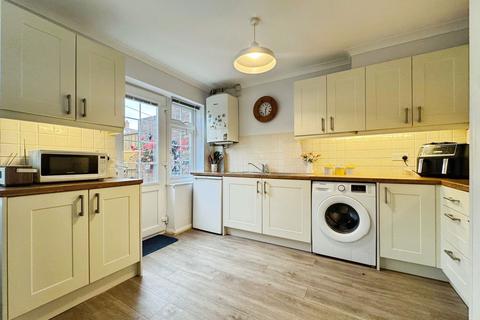 4 Cherfield, Minehead, TA24 5TD