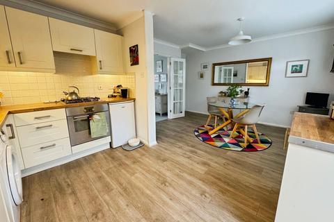 4 Cherfield, Minehead, TA24 5TD