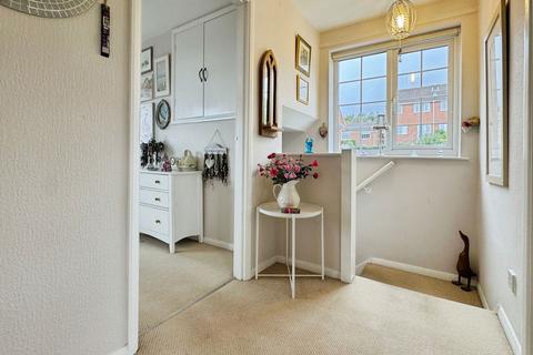 4 Cherfield, Minehead, TA24 5TD