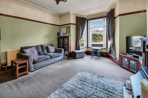 4 bedroom end of terrace house for sale, 214 Halifax Road, Huddersfield