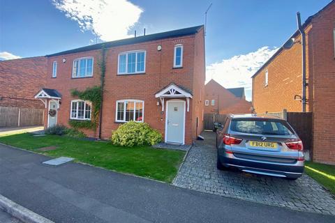 Cotes Road, Burbage LE10