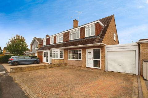 3 bedroom semi-detached house for sale, Sandicliffe Close, Kidderminster DY11