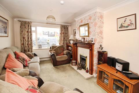 3 bedroom semi-detached house for sale, Sandicliffe Close, Kidderminster DY11