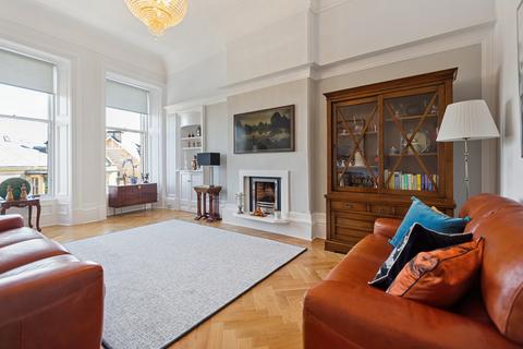 undefined, Flat 2, 11 Dundonald Road, Dowanhill, G12 9LL