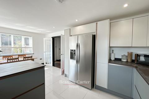 3 bedroom detached house for sale, High Street, Bury St. Edmunds IP28